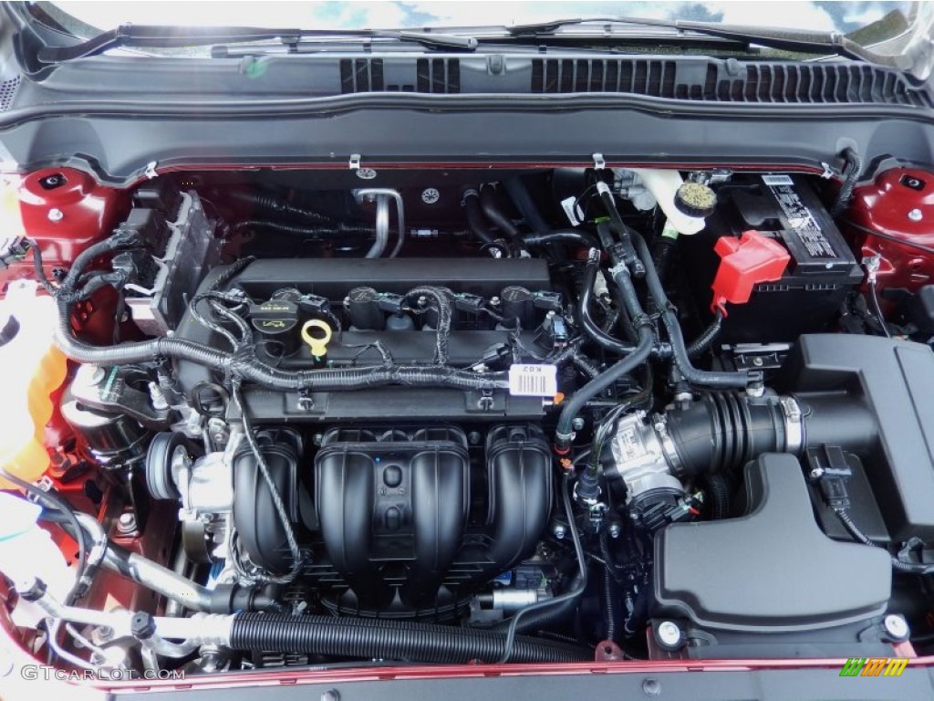 2014 Ford Fusion SE Engine Photos