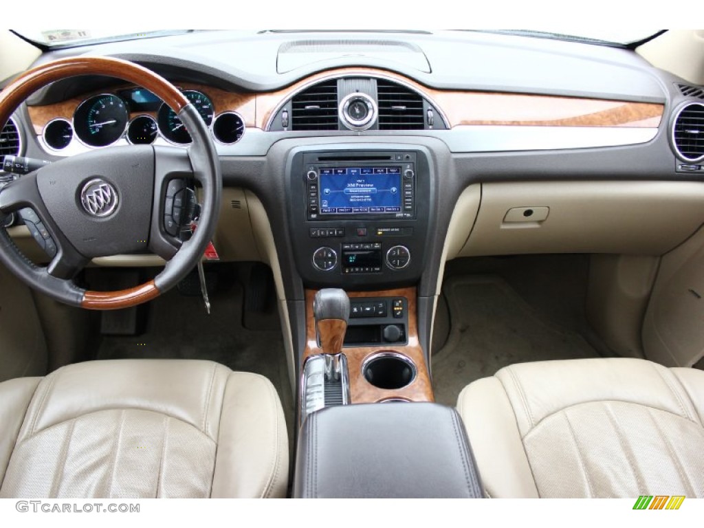 2010 Buick Enclave CXL Dashboard Photos