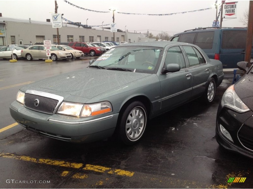 2005 Grand Marquis LS - Light Tundra Metallic / Light Flint photo #3