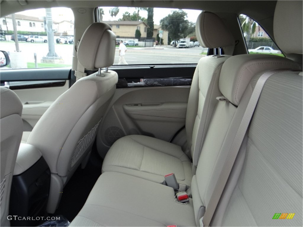 2015 Kia Sorento LX AWD Rear Seat Photo #91697031