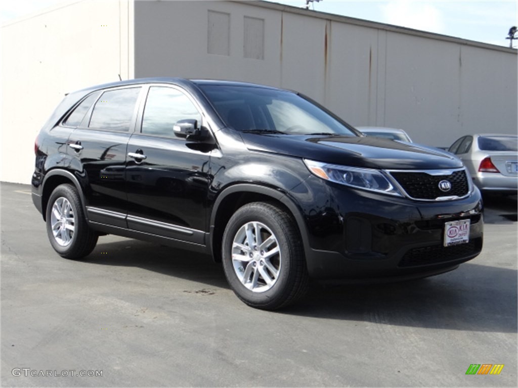 Black Kia Sorento