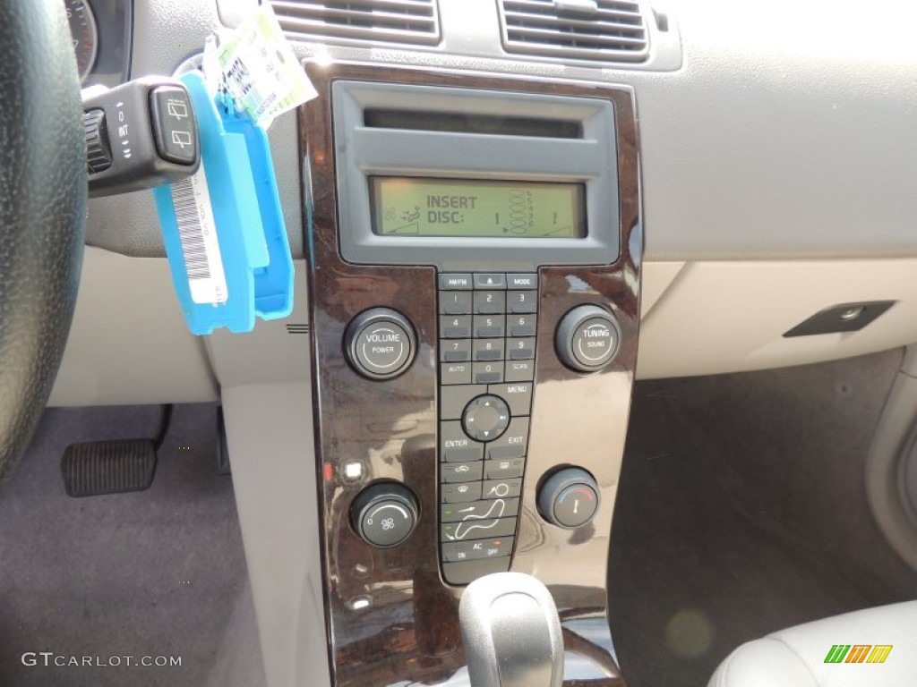 2007 V50 2.4i - Silver Metallic / Dark Beige/Quartz photo #21
