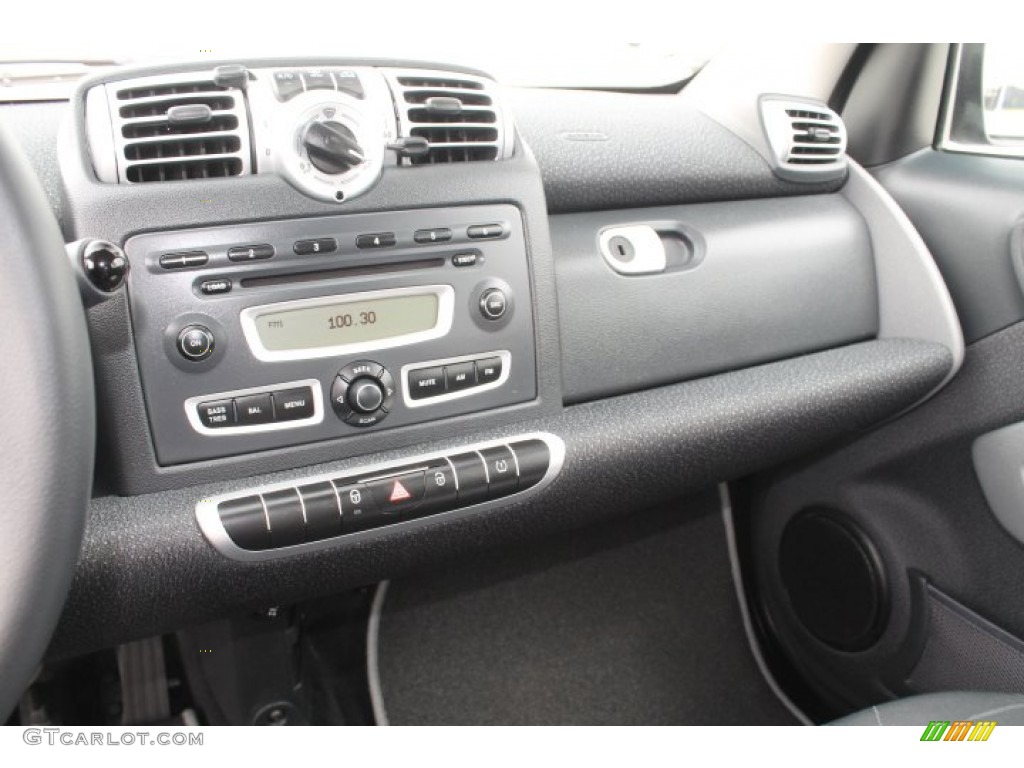 2010 Smart fortwo passion cabriolet design Black Dashboard Photo #91702475