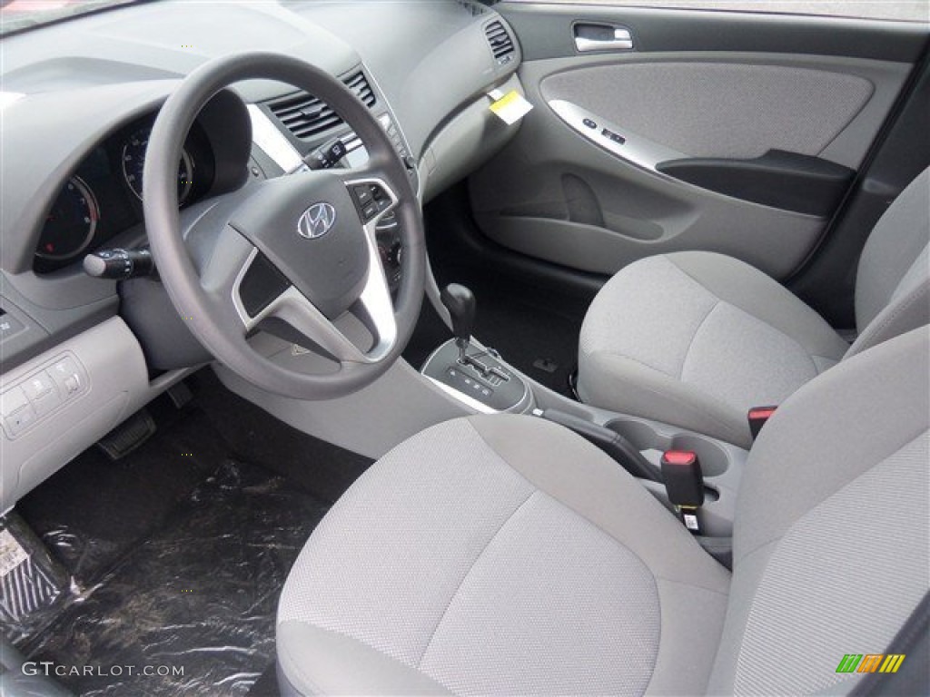 2014 Hyundai Accent GS 5 Door Interior Color Photos