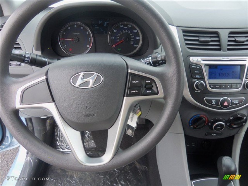 2014 Hyundai Accent GS 5 Door Gray Steering Wheel Photo #91706356