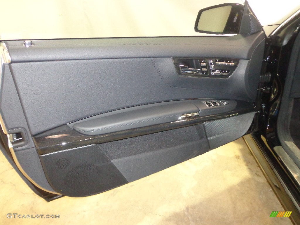 2013 Mercedes-Benz CL 550 4Matic Door Panel Photos
