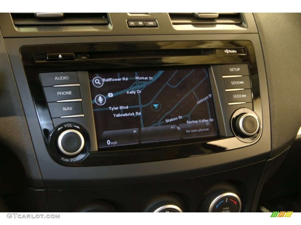 2013 Mazda MAZDA3 i Grand Touring 5 Door Controls Photo #91708864