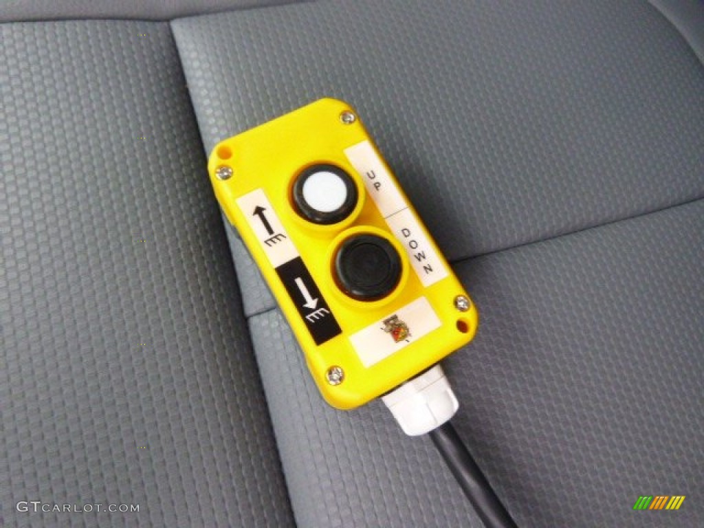 2014 F350 Super Duty XL Regular Cab Dump Truck - Oxford White / Steel photo #13