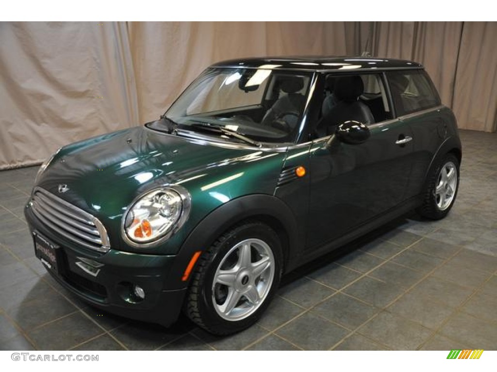 2009 Cooper Hardtop - British Racing Green Metallic / Punch Carbon Black Leather photo #1