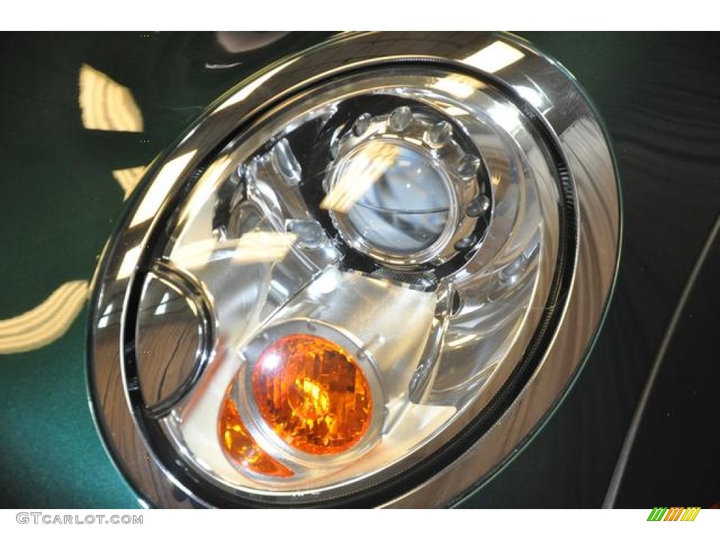 2009 Cooper Hardtop - British Racing Green Metallic / Punch Carbon Black Leather photo #2