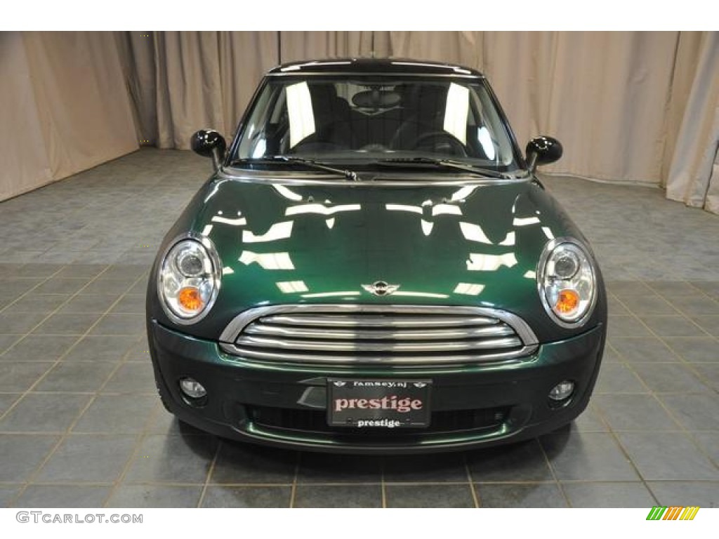 2009 Cooper Hardtop - British Racing Green Metallic / Punch Carbon Black Leather photo #3
