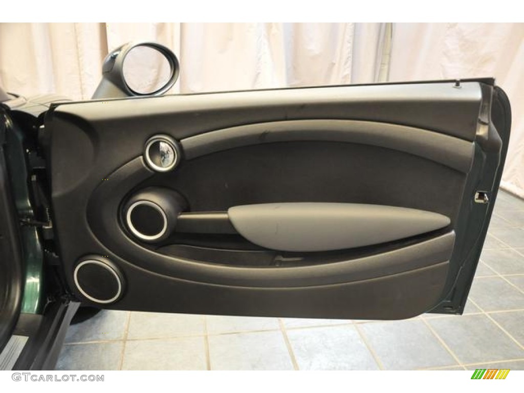 2009 Cooper Hardtop - British Racing Green Metallic / Punch Carbon Black Leather photo #7