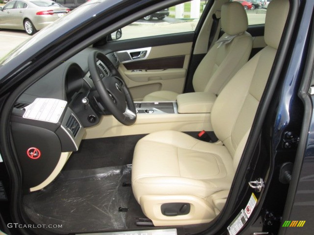 Barley/Warm Charcoal Interior 2014 Jaguar XF 2.0T Photo #91717585