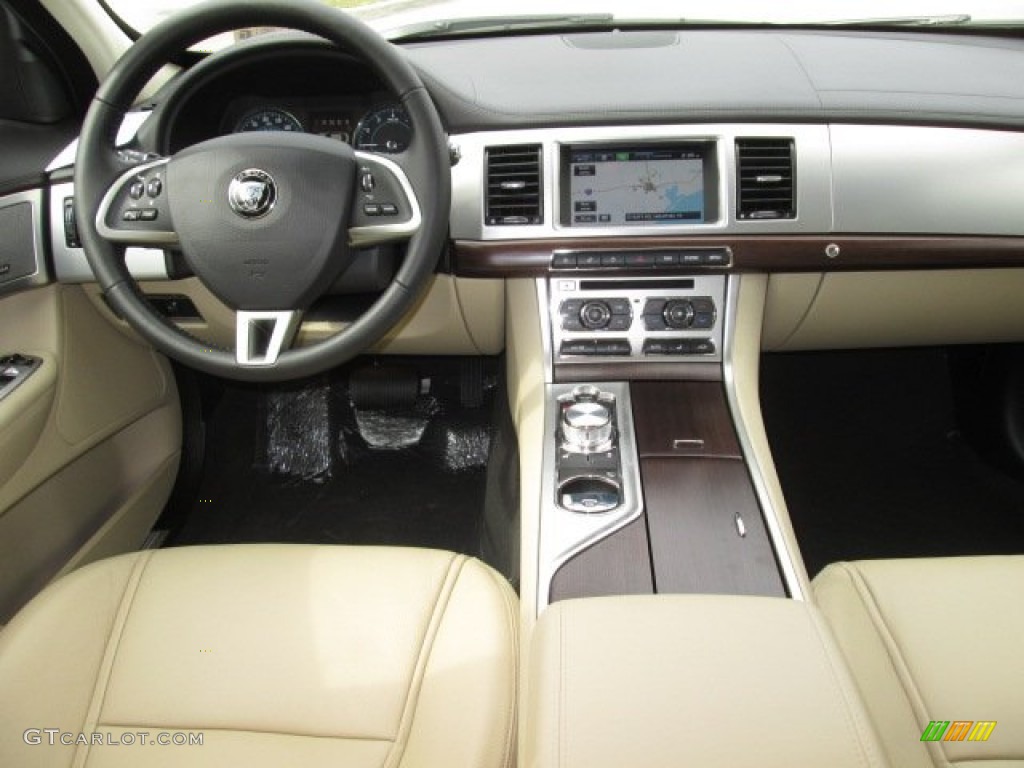 2014 Jaguar XF 2.0T Barley/Warm Charcoal Dashboard Photo #91717603
