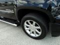 2008 GMC Sierra 1500 Denali Crew Cab Wheel and Tire Photo