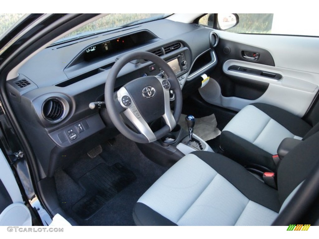 Light Blue Gray/Black Interior 2014 Toyota Prius c Hybrid Three Photo #91719304
