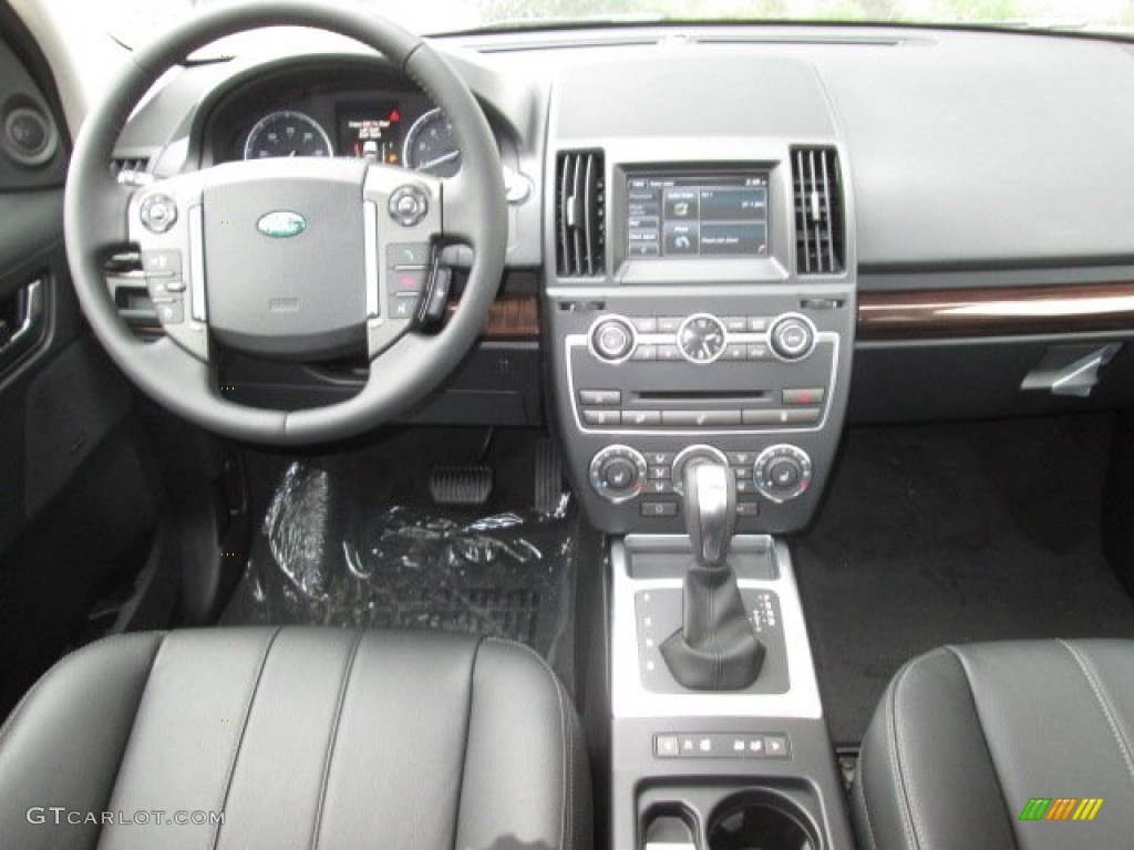 2014 Land Rover LR2 HSE 4x4 Ebony Dashboard Photo #91719527