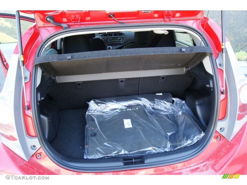 2014 Toyota Prius c Hybrid Two Trunk Photos