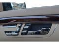 Black - S 550 4Matic Sedan Photo No. 25