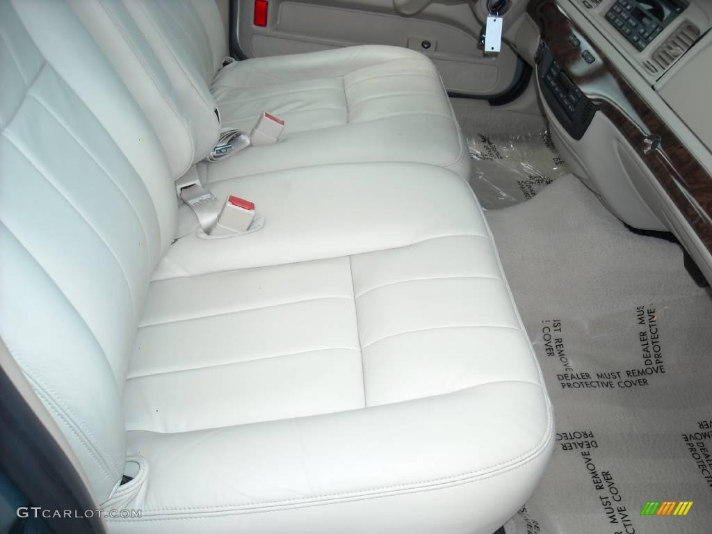 2006 Grand Marquis LS - Light Tundra Metallic / Light Camel photo #14