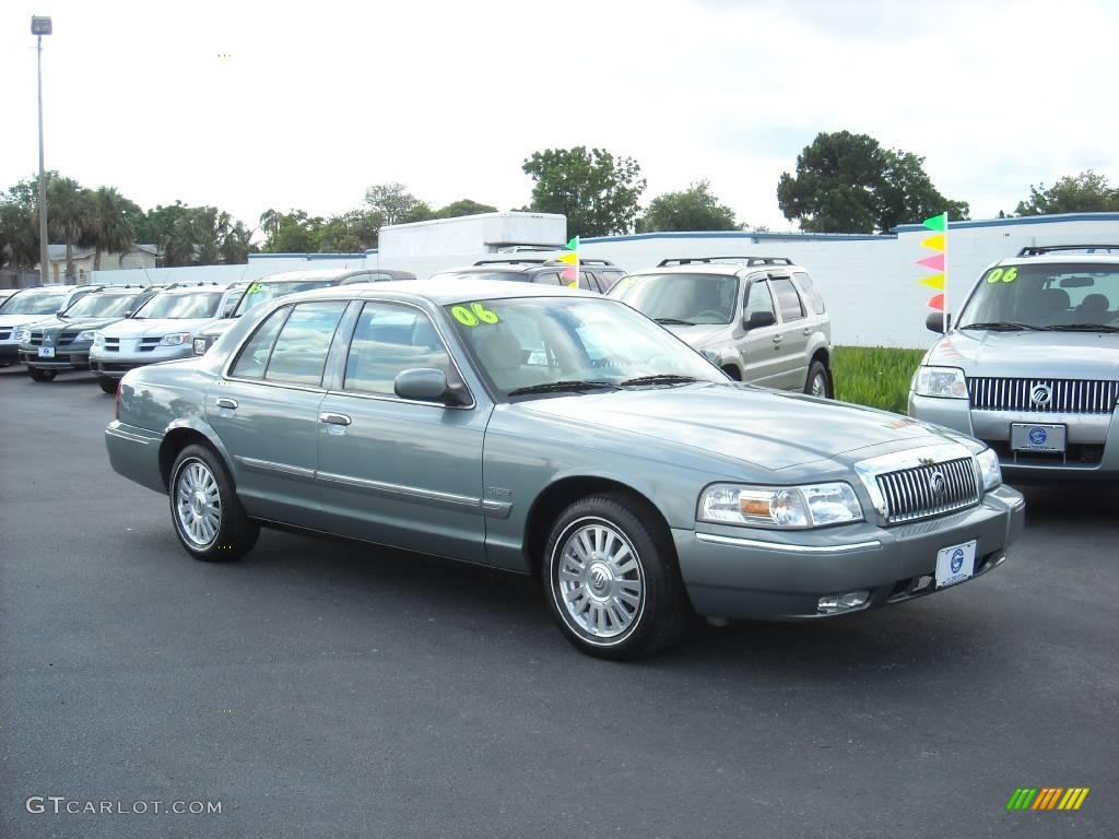 2006 Grand Marquis LS - Light Tundra Metallic / Light Camel photo #28