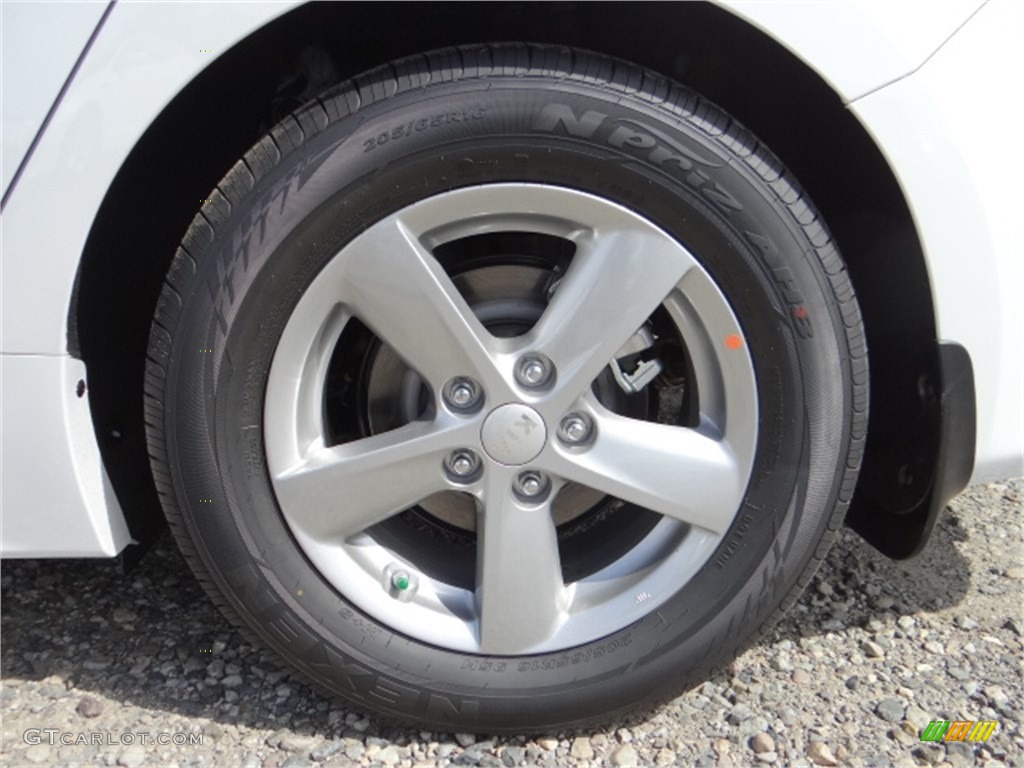 2014 Kia Optima LX Wheel Photos