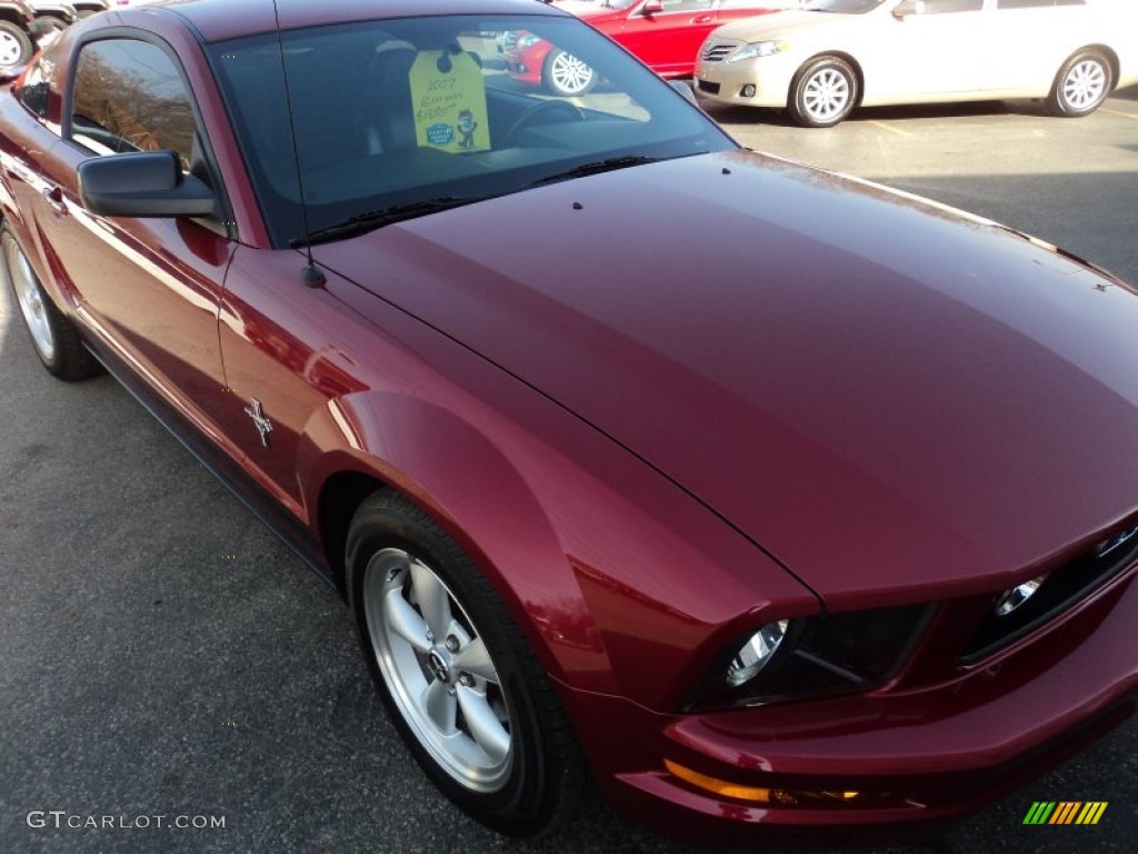 2007 Mustang V6 Premium Coupe - Redfire Metallic / Black/Dove Accent photo #22