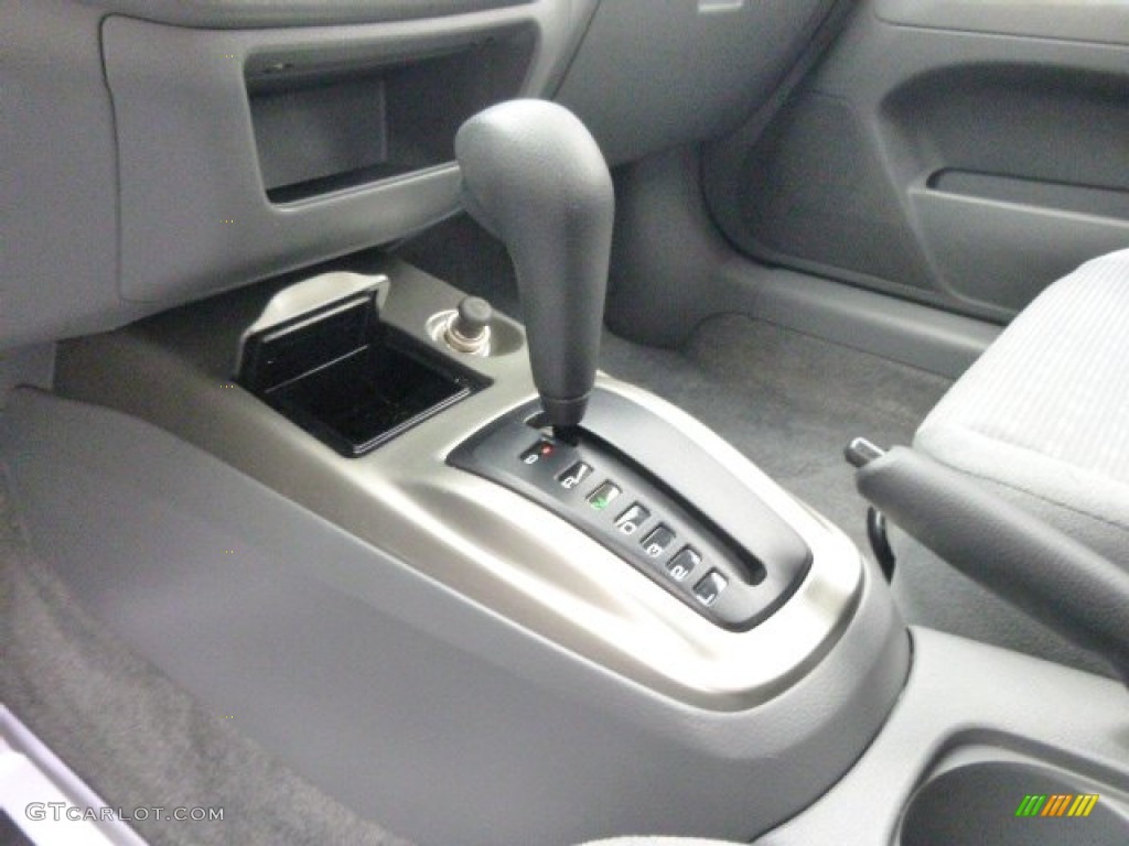 2004 Lancer ES - Cool Silver Metallic / Gray photo #17