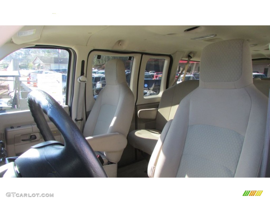 2013 E Series Van E350 XLT Passenger - Pueblo Gold Metallic / Medium Pebble photo #18