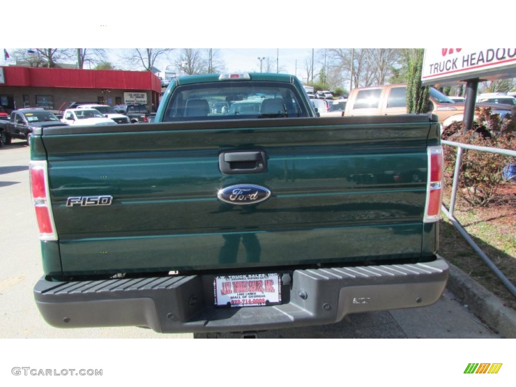 2010 F150 XL Regular Cab - Fleet Green / Medium Stone photo #7