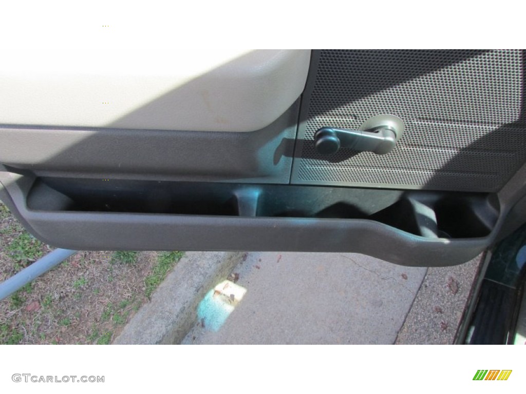 2010 F150 XL Regular Cab - Fleet Green / Medium Stone photo #15