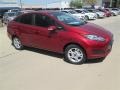 Ruby Red - Fiesta SE Sedan Photo No. 6