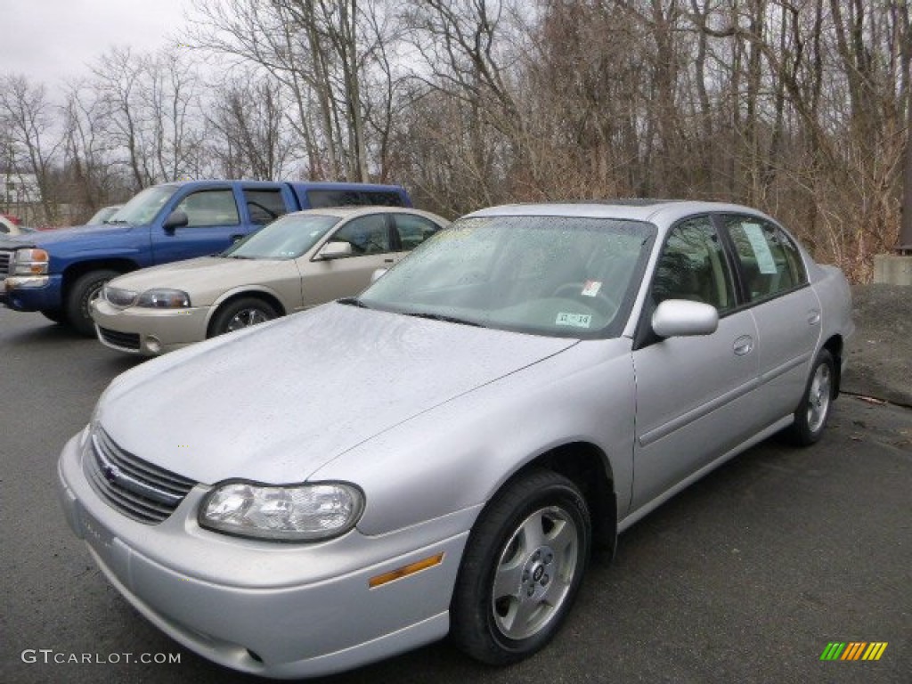 2002 Malibu LS Sedan - Galaxy Silver Metallic / Gray photo #1