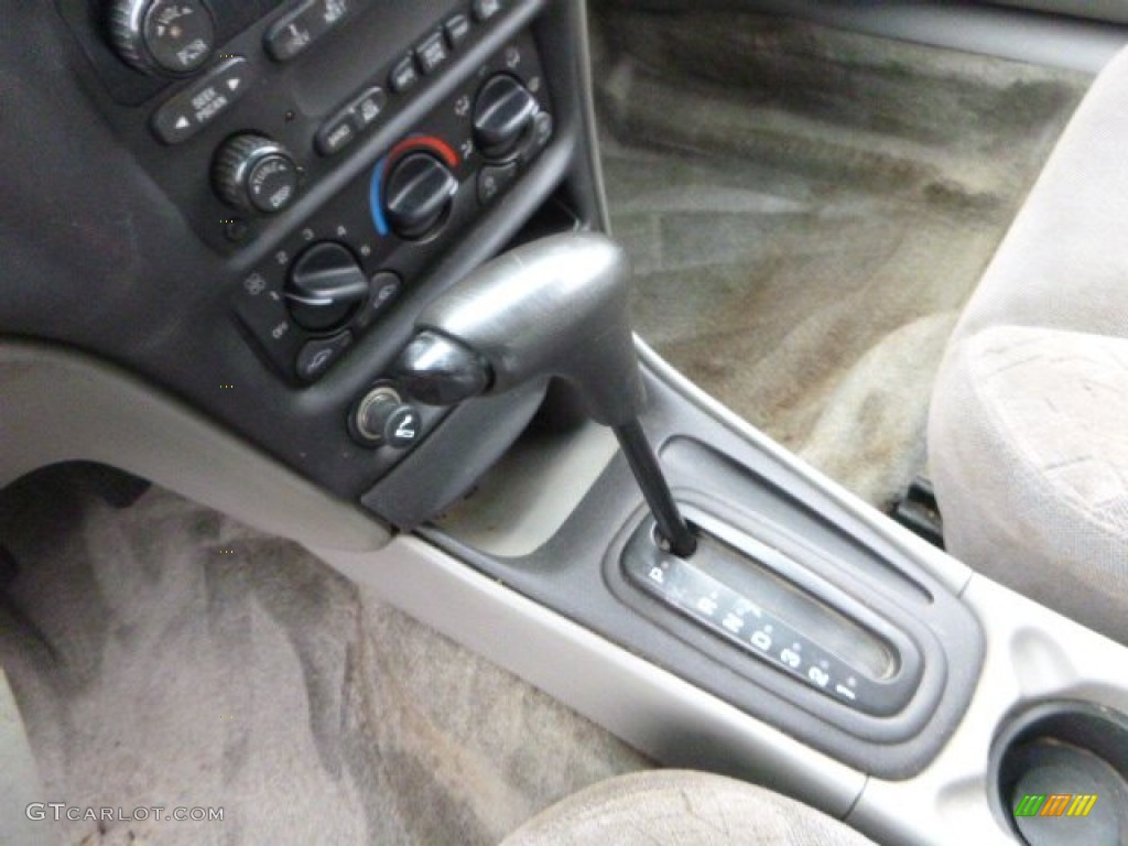 2002 Malibu LS Sedan - Galaxy Silver Metallic / Gray photo #11