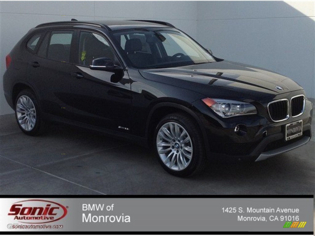 Jet Black BMW X1