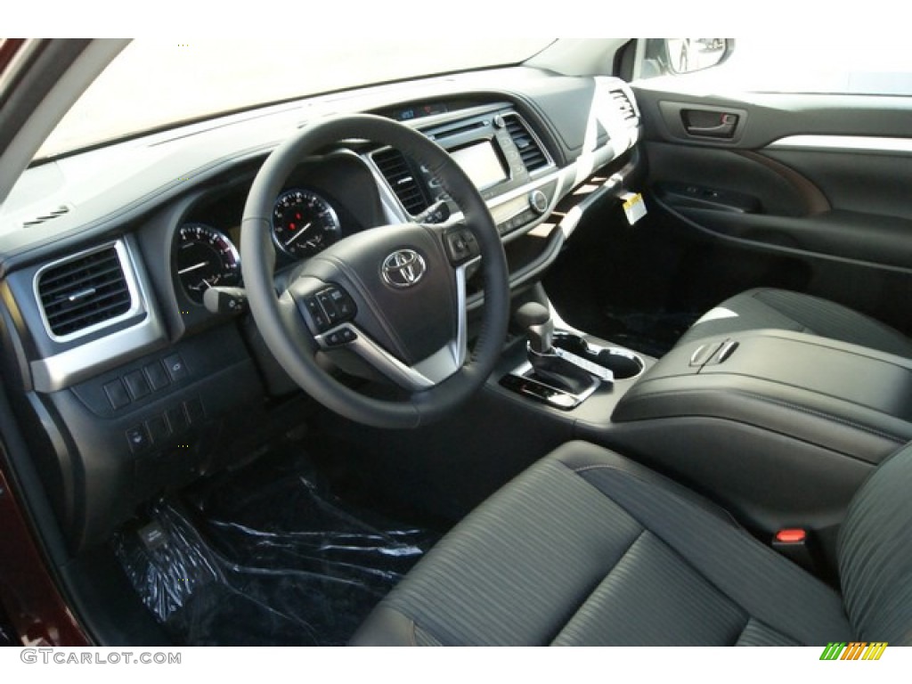 Black Interior 2014 Toyota Highlander LE AWD Photo #91755080