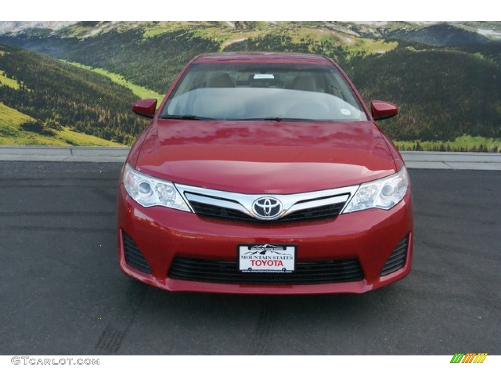 2014 Camry LE - Barcelona Red Metallic / Ivory photo #2