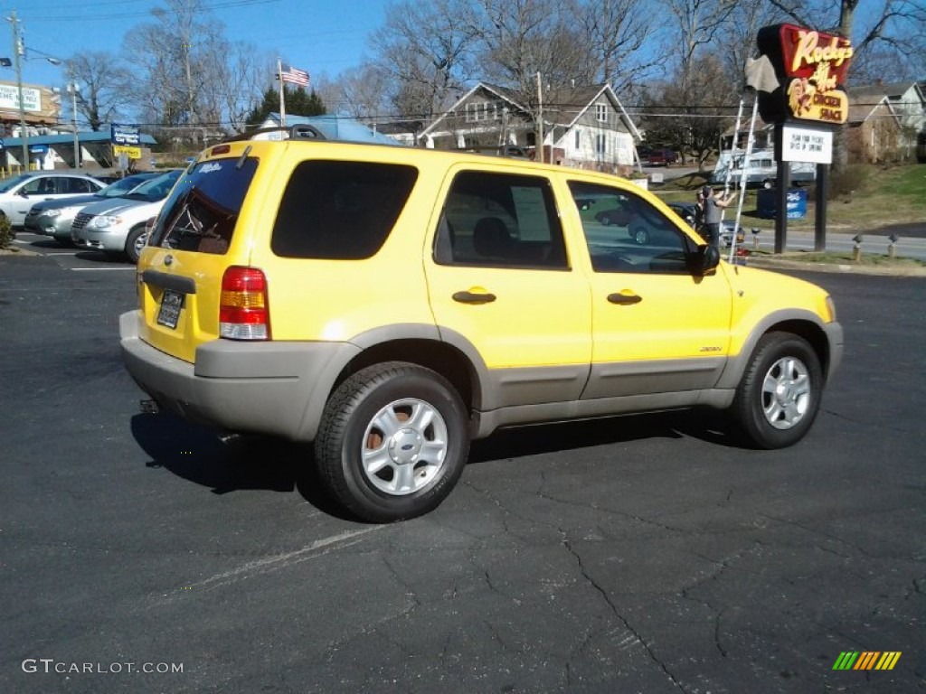 2002 Escape XLT V6 4WD - Chrome Yellow / Medium Graphite photo #8
