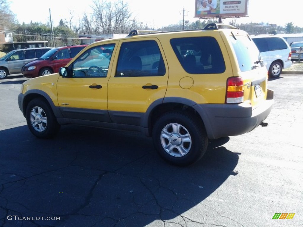 2002 Escape XLT V6 4WD - Chrome Yellow / Medium Graphite photo #11