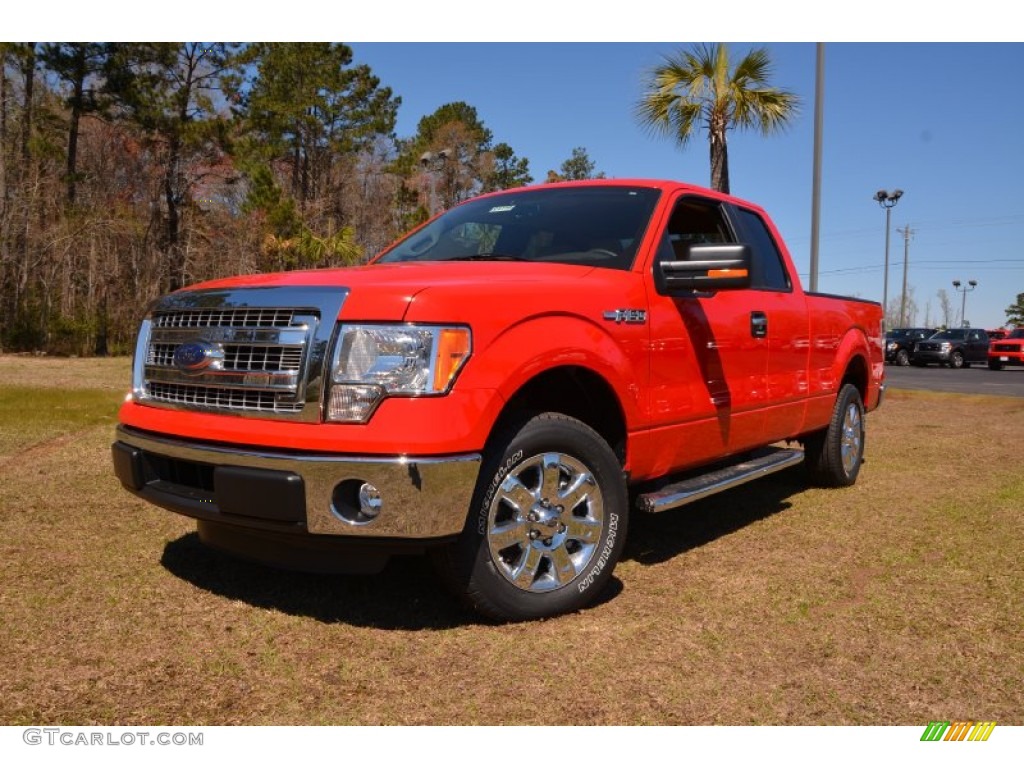 2014 F150 XLT SuperCab - Race Red / Pale Adobe photo #1