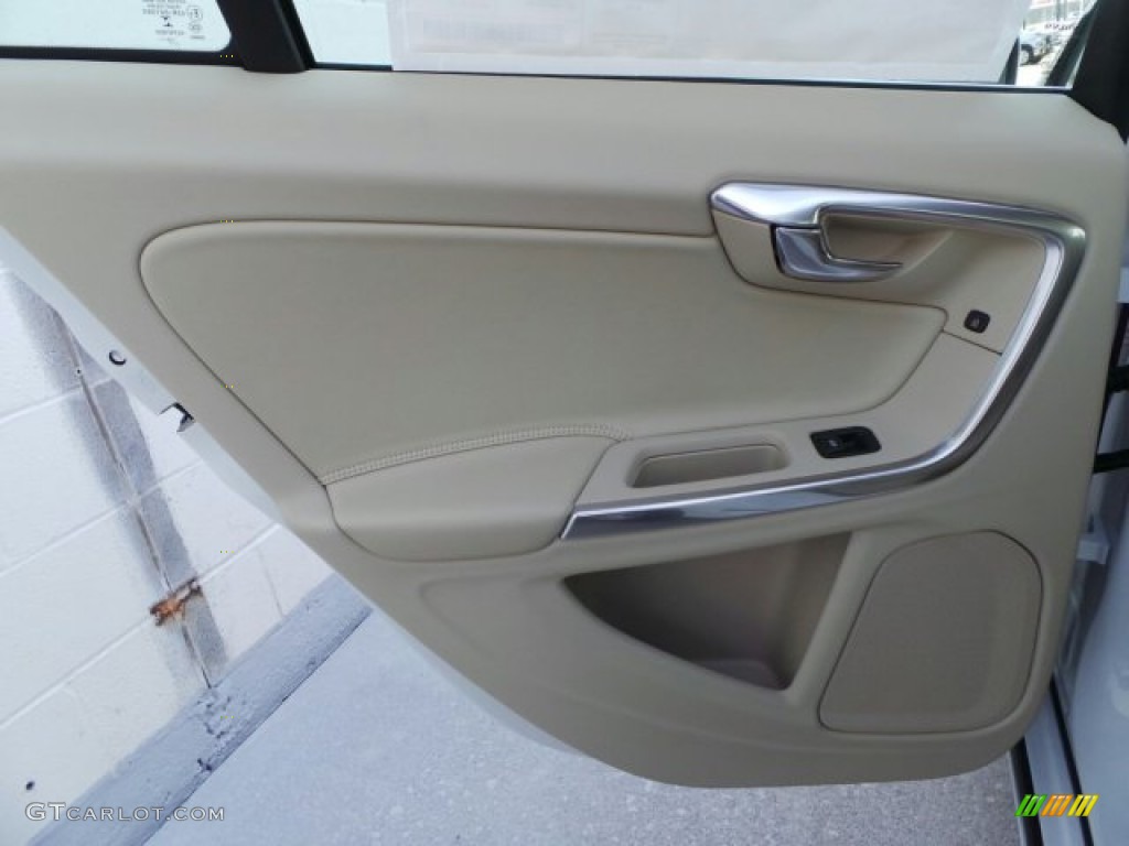 2015 Volvo S60 T5 Drive-E Soft Beige Door Panel Photo #91759403