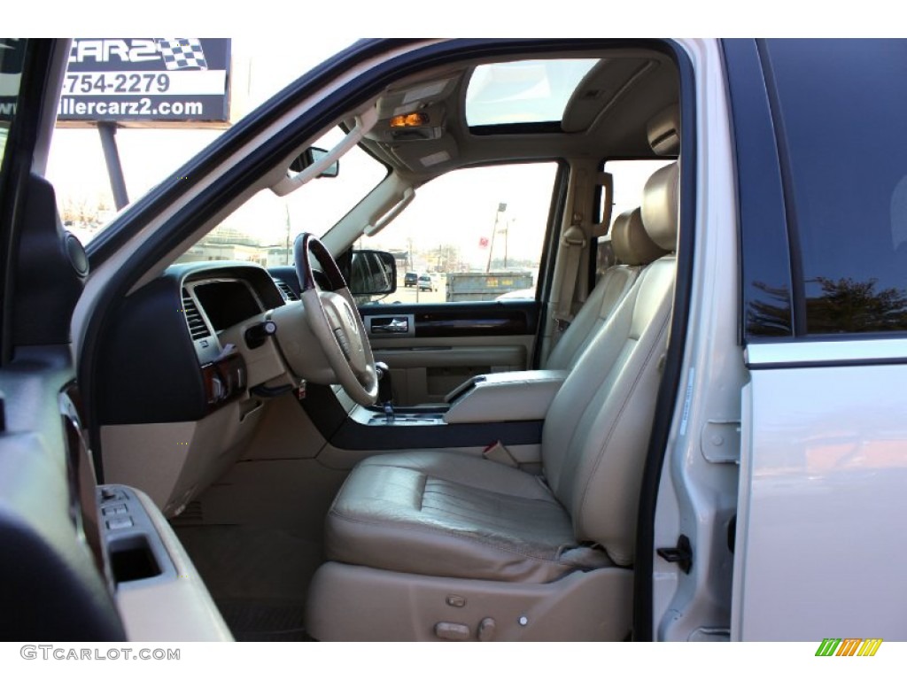 2006 Navigator Luxury 4x4 - Oxford White / Camel photo #11