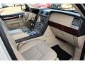 2006 Oxford White Lincoln Navigator Luxury 4x4  photo #21