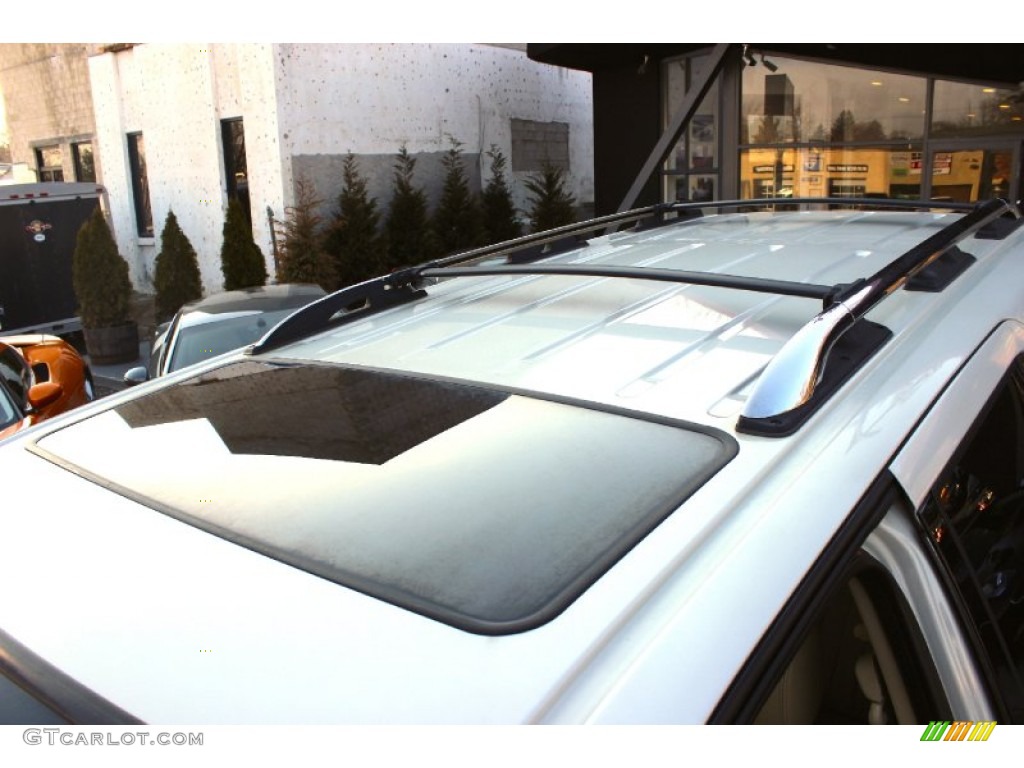 2006 Navigator Luxury 4x4 - Oxford White / Camel photo #35