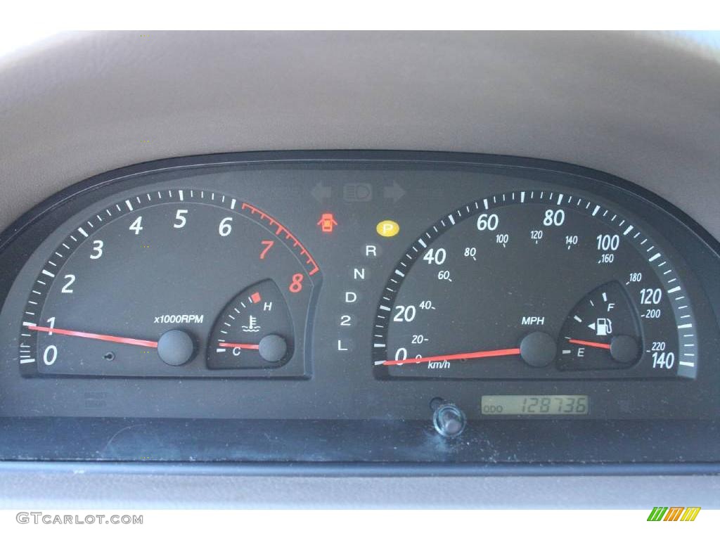2004 Camry LE - Super White / Taupe photo #4