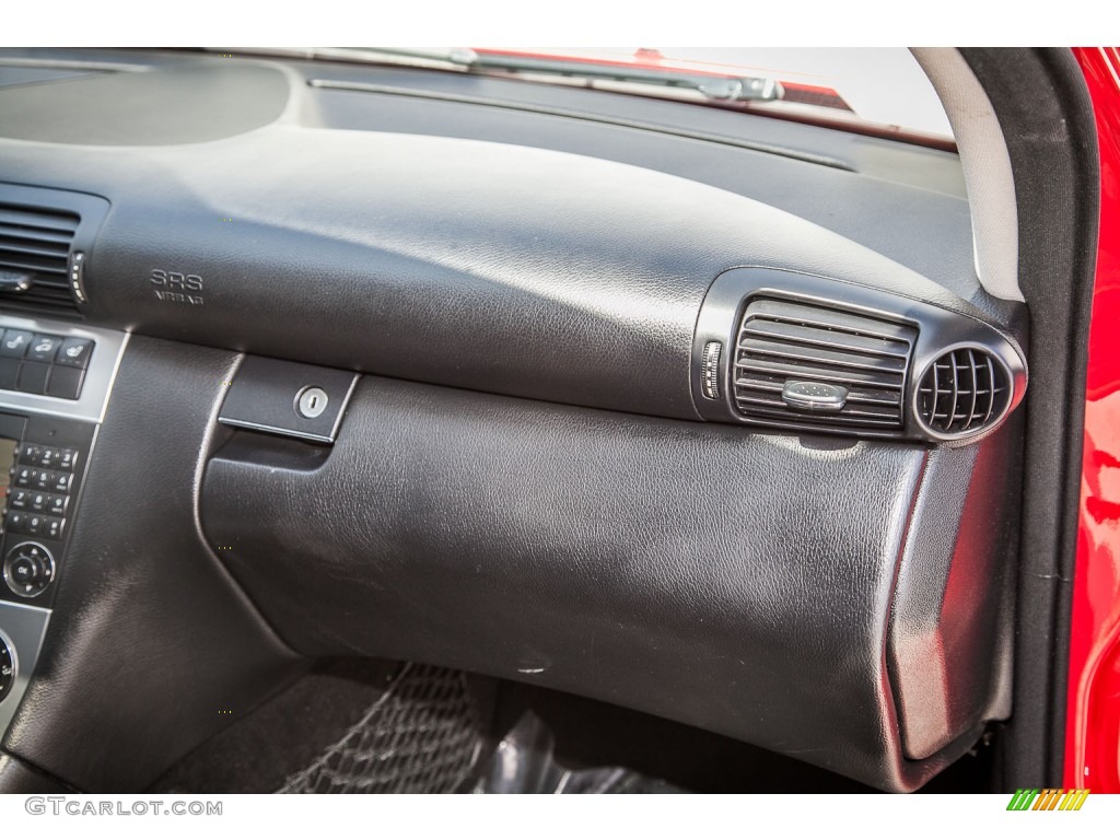 2006 Mercedes-Benz C 55 AMG Dashboard Photos
