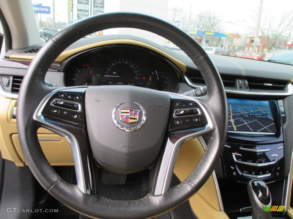 2013 Cadillac XTS Luxury FWD Caramel/Jet Black Steering Wheel Photo #91771310