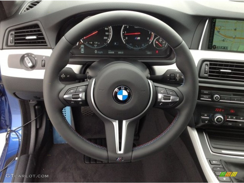 2014 BMW M5 Sedan Steering Wheel Photos