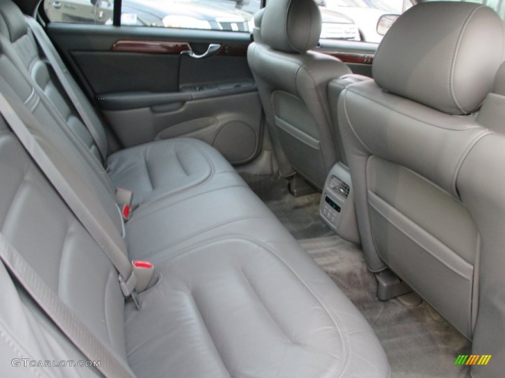 2003 Cadillac DeVille Sedan Rear Seat Photo #91772579