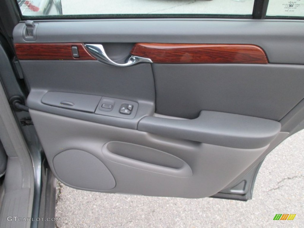 2003 Cadillac DeVille Sedan Dark Gray Door Panel Photo #91772618